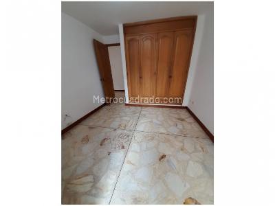 Apartamento de 3 alcobas en venta en Laureles, Medellín, 132 m² · foto 9 de 20