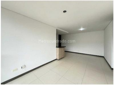 Apartamento de 3 alcobas en venta en Aves Marias, Sabaneta, 69 m² · foto 2 de 14