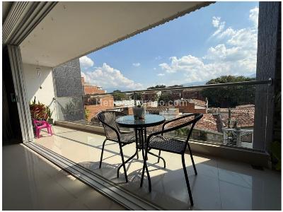 Apartamento de 3 alcobas en venta en Los Colores, Medellín, 114 m² · foto 9 de 17