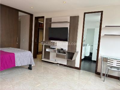 Apartamento de 3 alcobas en venta en El Poblado, Medellín, 255 m² · foto 10 de 13