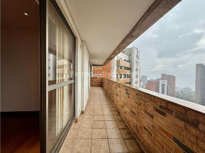 Apartamento de 3 alcobas en venta en El Poblado, Medellín, 316 m² · foto 8 de 20