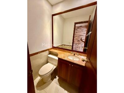 Apartamento de 3 alcobas en venta en El Poblado, Medellín, 316 m² · foto 17 de 20