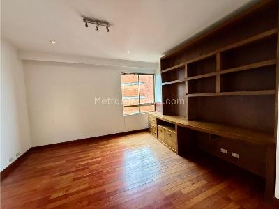 Apartamento de 3 alcobas en venta en El Poblado, Medellín, 316 m² · foto 18 de 20