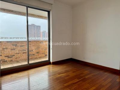 Apartamento de 3 alcobas en venta en El Poblado, Medellín, 316 m² · foto 20 de 20