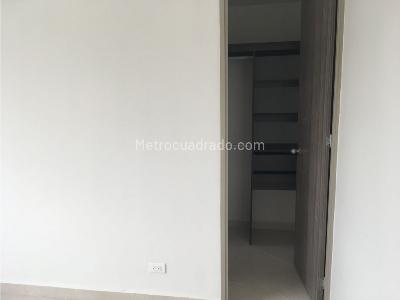 Apartamento en venta en San Gabriel, Itagüí · foto 9 de 15