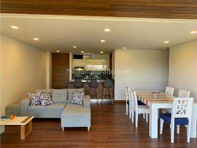 Apartamento de 3 alcobas en venta en Llano Grande, Rionegro, 150 m² · foto 3 de 17