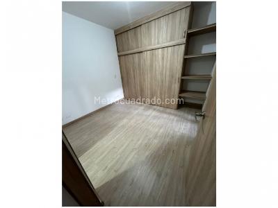 Apartamento de 2 alcobas en venta en Altamira, Medellín, 61 m² · foto 9 de 14