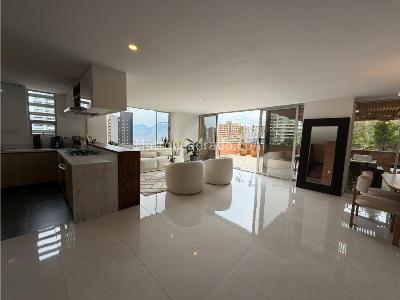 Apartamento de 2 alcobas en venta en El Poblado, Medellín, 210 m² · foto 5 de 20