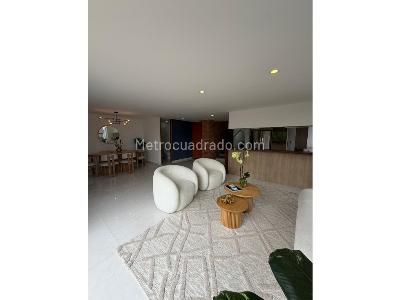 Apartamento de 2 alcobas en venta en El Poblado, Medellín, 210 m² · foto 6 de 20