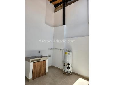 Casa de 3 alcobas en venta en Belen Rosales, Medellín, 160 m² · foto 8 de 17