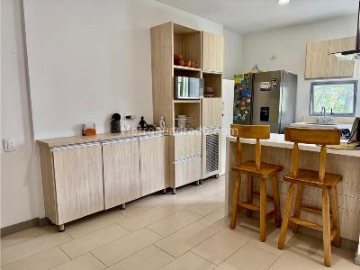 Apartamento de 3 alcobas en venta en Loma De Las Brujas, Envigado, 92 m² · foto 12 de 20