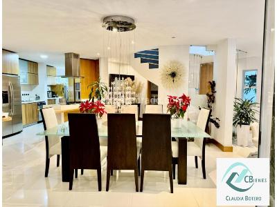 Apartamento en venta en Loma De Las Brujas, Envigado · foto 2 de 17