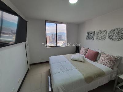 Apartamento en venta en El Poblado, Medellín · foto 7 de 12