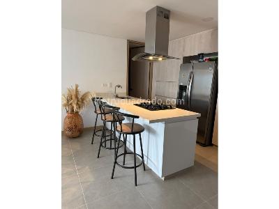 Apartamento de 3 alcobas en venta en Loma De Las Brujas, Envigado, 101 m² · foto 5 de 20