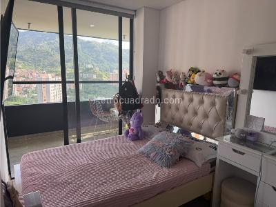 Apartamento de 3 alcobas en venta en Loma De Las Brujas, Envigado, 101 m² · foto 7 de 20
