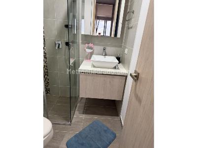 Apartamento de 3 alcobas en venta en Loma De Las Brujas, Envigado, 101 m² · foto 12 de 20