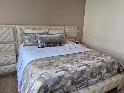 Apartamento en venta en Loma Del Chocho, Envigado · foto 10 de 12