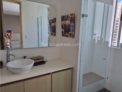 Apartamento en venta en Loma Del Chocho, Envigado · foto 11 de 12