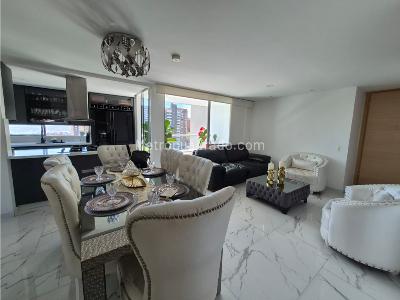 Apartamento en venta en Loma Del Chocho, Envigado · foto 2 de 12