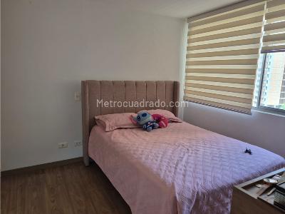 Apartamento en venta en Loma Del Chocho, Envigado · foto 9 de 12