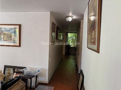 Apartamento de 3 alcobas en venta en El Poblado, Medellín, 188 m² · foto 12 de 20
