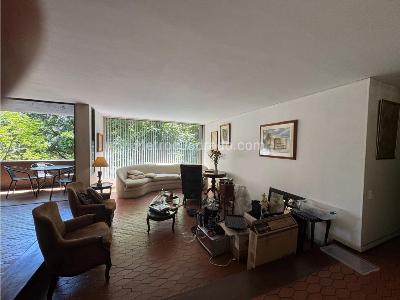 Apartamento de 3 alcobas en venta en El Poblado, Medellín, 188 m² · foto 5 de 20