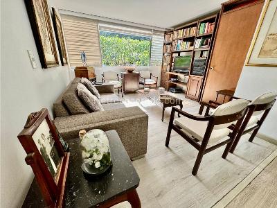 Apartamento de 3 alcobas en venta en La Aguacatala, Medellín, 310 m² · foto 16 de 20