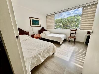 Apartamento de 3 alcobas en venta en La Aguacatala, Medellín, 310 m² · foto 18 de 20