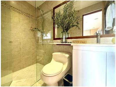 Apartamento de 3 alcobas en venta en El Poblado, Medellín, 111 m² · foto 14 de 14