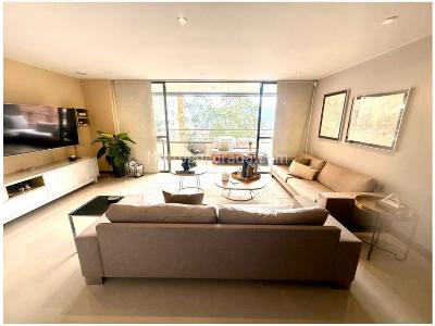 Apartamento de 3 alcobas en venta en El Poblado, Medellín, 111 m² · foto 2 de 14