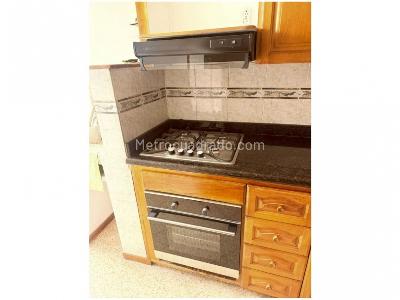 Apartamento de 3 alcobas en venta en Castropol, Medellín, 95 m² · foto 3 de 12
