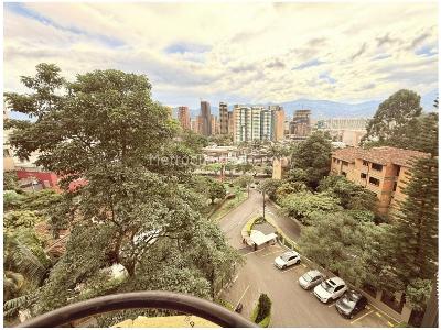 Apartamento de 3 alcobas en venta en Castropol, Medellín, 95 m² · foto 5 de 12
