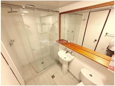 Apartamento de 3 alcobas en venta en Castropol, Medellín, 95 m² · foto 6 de 12