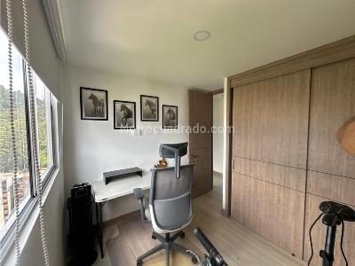 Apartamento de 3 alcobas en venta en Aves Marias, Sabaneta, 78 m² · foto 9 de 20