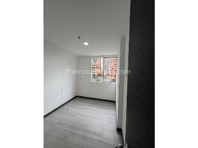Apartamento de 3 alcobas en venta en San German, Medellín, 78 m² · foto 9 de 20