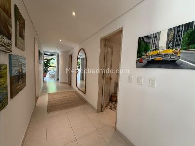 Apartamento de 3 alcobas en venta en El Poblado, Medellín, 307 m² · foto 10 de 20