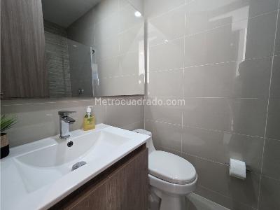 Apartamento en venta en Loma De Benedictinos, Envigado · foto 10 de 20