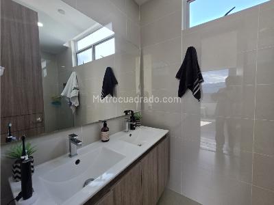 Apartamento en venta en Loma De Benedictinos, Envigado · foto 7 de 20