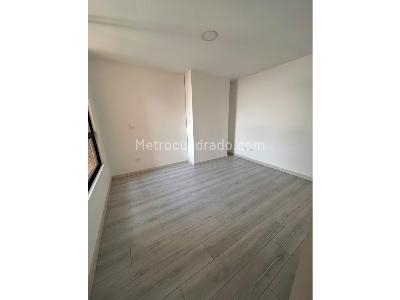 Apartamento de 3 alcobas en venta en San German, Medellín, 83 m² · foto 10 de 17