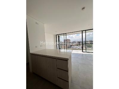 Apartamento de 3 alcobas en venta en San German, Medellín, 83 m² · foto 3 de 17