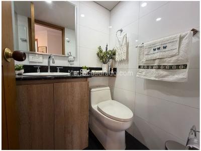 Apartamento de 3 alcobas en venta en El Poblado, Medellín, 118 m² · foto 18 de 20