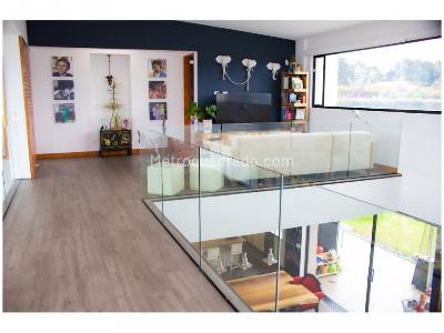 Casa de 4 alcobas en venta en Las Palmas, Envigado, 1603 m² · foto 7 de 12