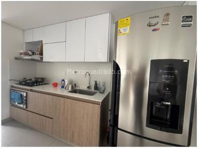 Apartamento de 2 alcobas en venta en El Trianon, Envigado, 72 m² · foto 7 de 19