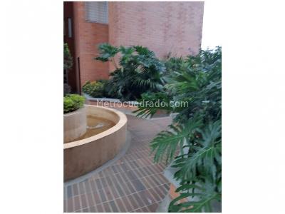 Apartamento en venta en El Esmeraldal, Envigado · foto 3 de 11