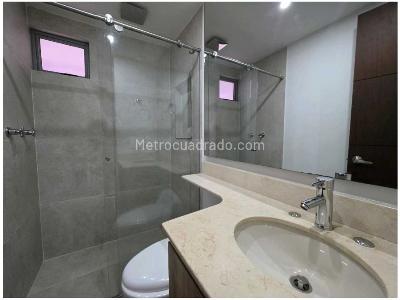 Apartamento de 3 alcobas en venta en Loma Del Chocho, Envigado, 149 m² · foto 12 de 20