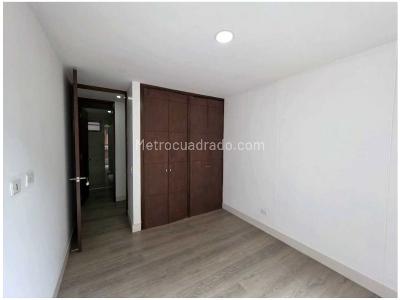 Apartamento de 3 alcobas en venta en Loma Del Chocho, Envigado, 149 m² · foto 13 de 20