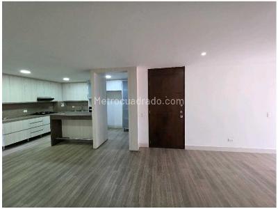 Apartamento de 3 alcobas en venta en Loma Del Chocho, Envigado, 149 m² · foto 16 de 20