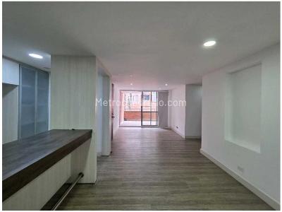 Apartamento de 3 alcobas en venta en Loma Del Chocho, Envigado, 149 m² · foto 2 de 20