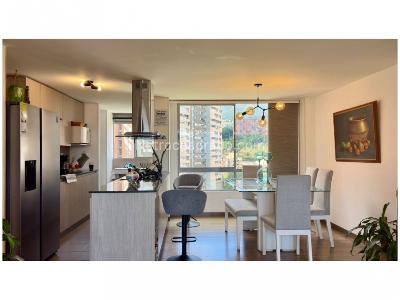 Apartamento en venta en Envigado, Envigado · foto 2 de 14