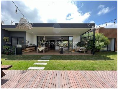 Casa de 4 alcobas en venta en Las Palmas, Medellín · foto 10 de 20